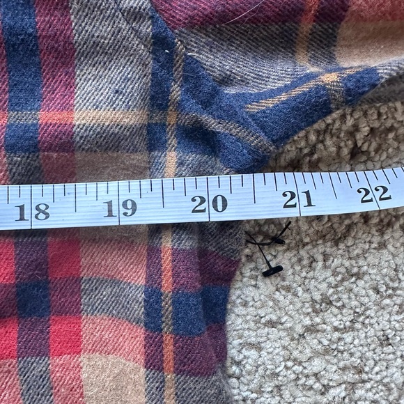 Burnside Men's Casual Plaid Shirt - Navy and Red - Picture 5 of 7